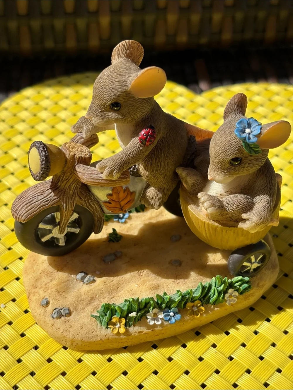 Charming Tails Figurine“Along For The Ride”